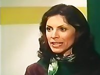 Kay Parker se fait baiser pendant que son mari regarde