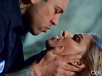 Kinky outdoors fucking with cock hungry brunette Nikki Peach