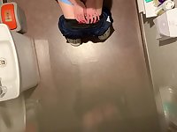 先輩介護士鶴田理恵トイレ盗撮隠し撮り職場内盗撮