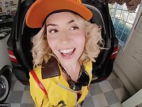 Final Fantasy XV Cindy Aurum Cosplay with Chanel Camryn VR Porn Parody