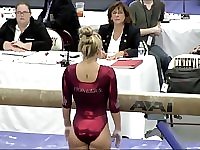 Lovely blonde gymnast with a big beautiful butt !